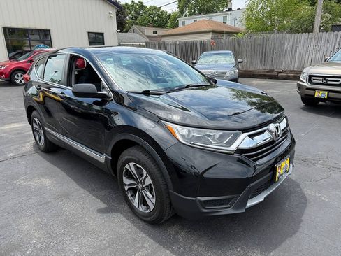 Used 2018 Honda CR-V LX image 3