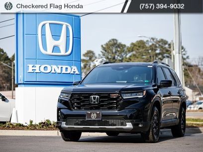 Used 2025 Honda Pilot TrailSport