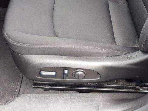 Used 2024 Chevrolet Malibu LT FWD image 4
