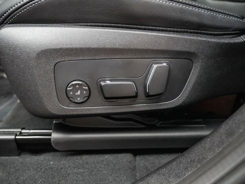 Used 2025 BMW X4 xDrive30i AWD/4WD image 23