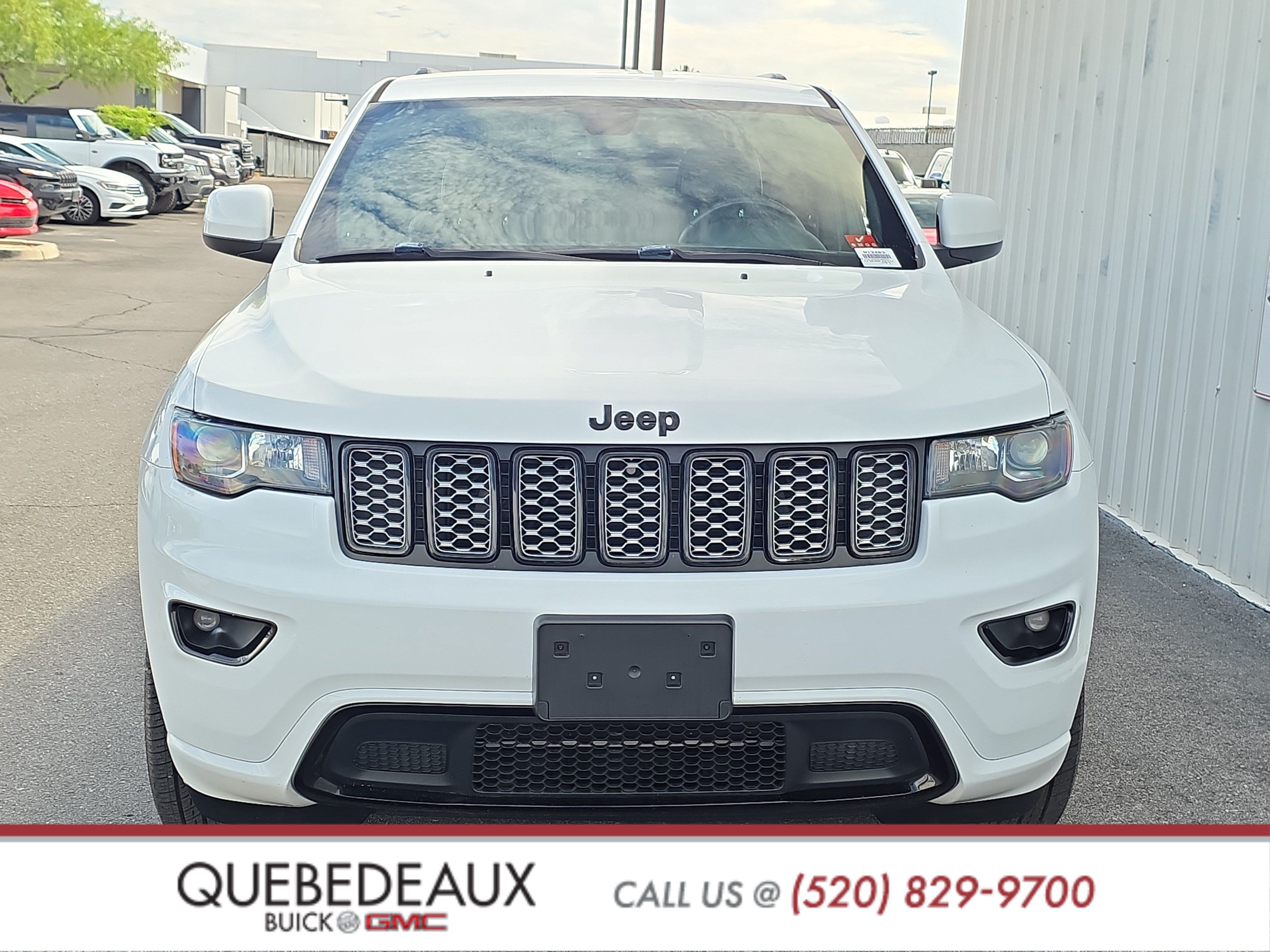 Used 2019 Jeep Grand Cherokee Altitude RWD image 2