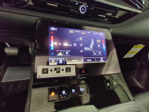 New 2026 INFINITI QX80 Autograph AWD/4WD image 17