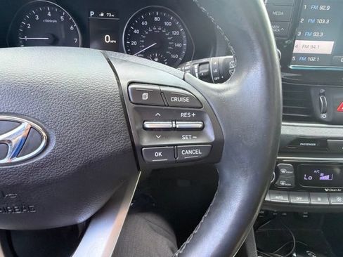 Used 2019 Hyundai Elantra GT w/ Style Package 02 FWD image 19