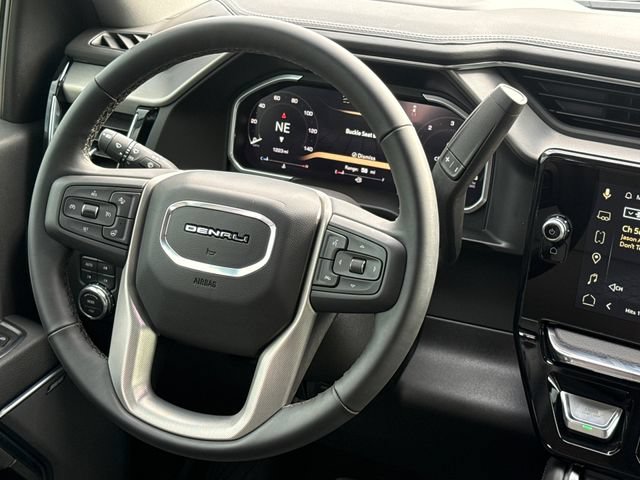 Used 2026 GMC Sierra 3500 Denali w/ Technology Package AWD/4WD image 13