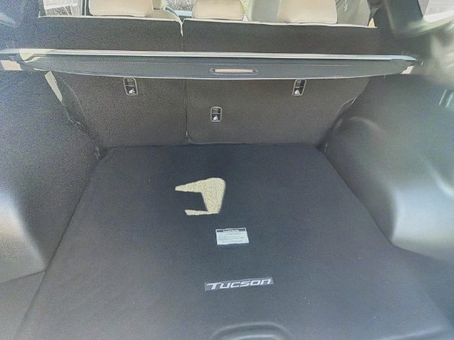 New 2026 Hyundai Tucson SEL Plus FWD image 26