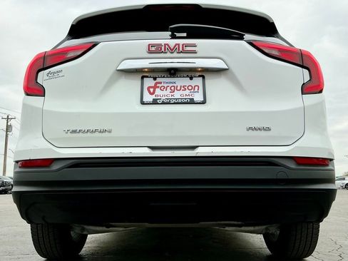 Used 2019 GMC Terrain SLE w/ Driver Convenience Package image 19