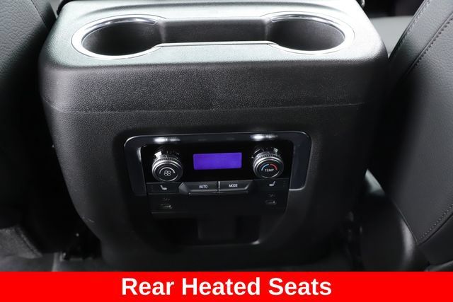 Used 2026 GMC Yukon Denali w/ Sun & Power Step Package AWD/4WD image 31