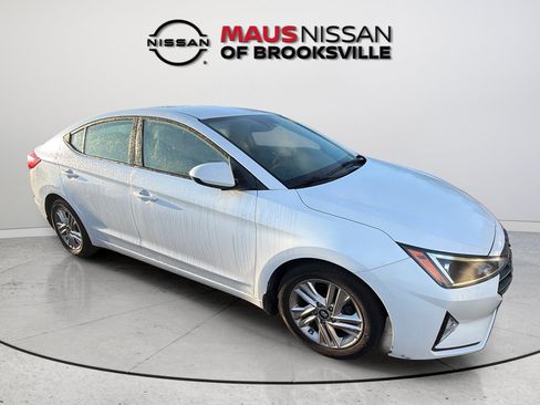 Used 2020 Hyundai Elantra SEL FWD image 12
