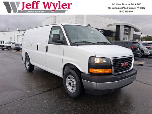 New 2025 GMC Savana 3500 w/ Driver Convenience Package RWD image 1
