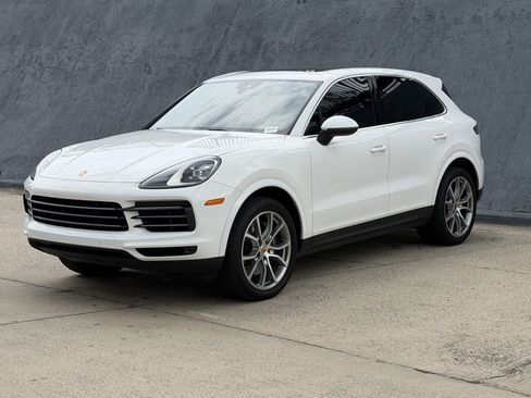 Used 2021 Porsche Cayenne AWD/4WD image 7