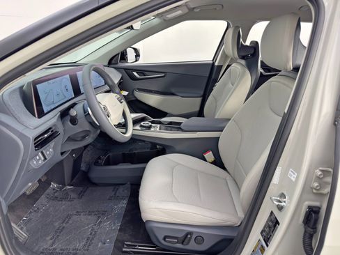 Used 2023 Kia EV6 Wind image 15