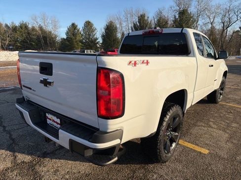 Used 2019 Chevrolet Colorado LT w/ Redline Special Edition image 11