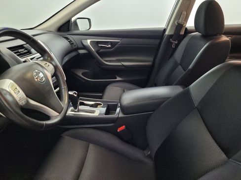 Used 2018 Nissan Altima 2.5 SR FWD image 17
