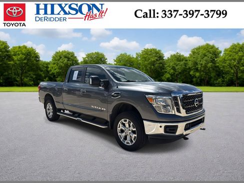 Used 2018 Nissan Titan SV w/ SV Convenience Package AWD/4WD image 1