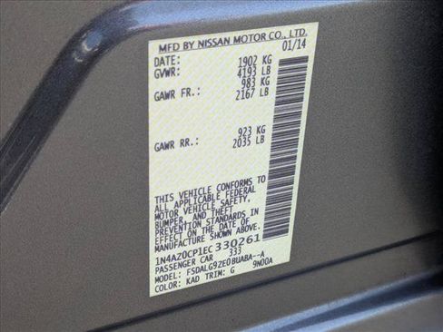 Used 2014 Nissan Leaf SL w/ Premium Package FWD image 25