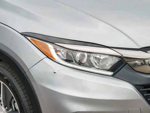 Used 2022 Honda HR-V EX image 9