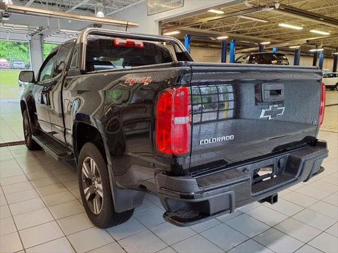 Used 2016 Chevrolet Colorado LT AWD/4WD image 5