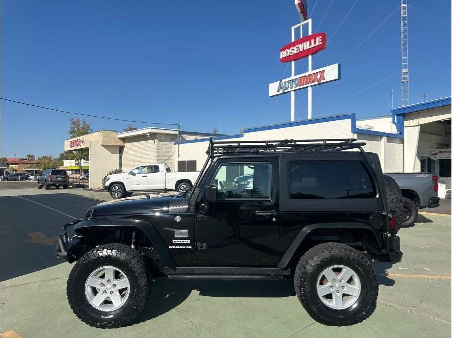 Used 2016 Jeep Wrangler Sport w/ Quick Order Package 23S AWD/4WD image 12