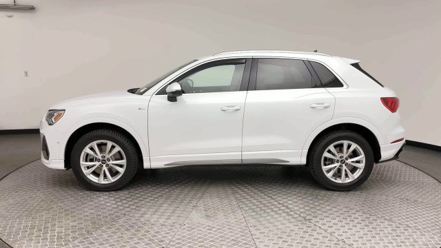 Used 2021 Audi Q3 2.0T Premium Plus w/ Premium Plus Package AWD/4WD image 5