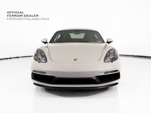 Used 2024 Porsche 718 Cayman GTS RWD image 2