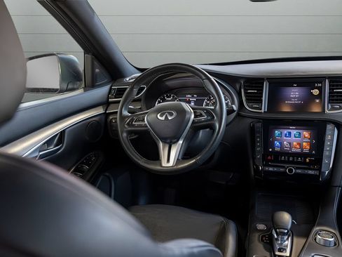 Used 2022 INFINITI QX50 Luxe w/ Appearance Package AWD/4WD image 24