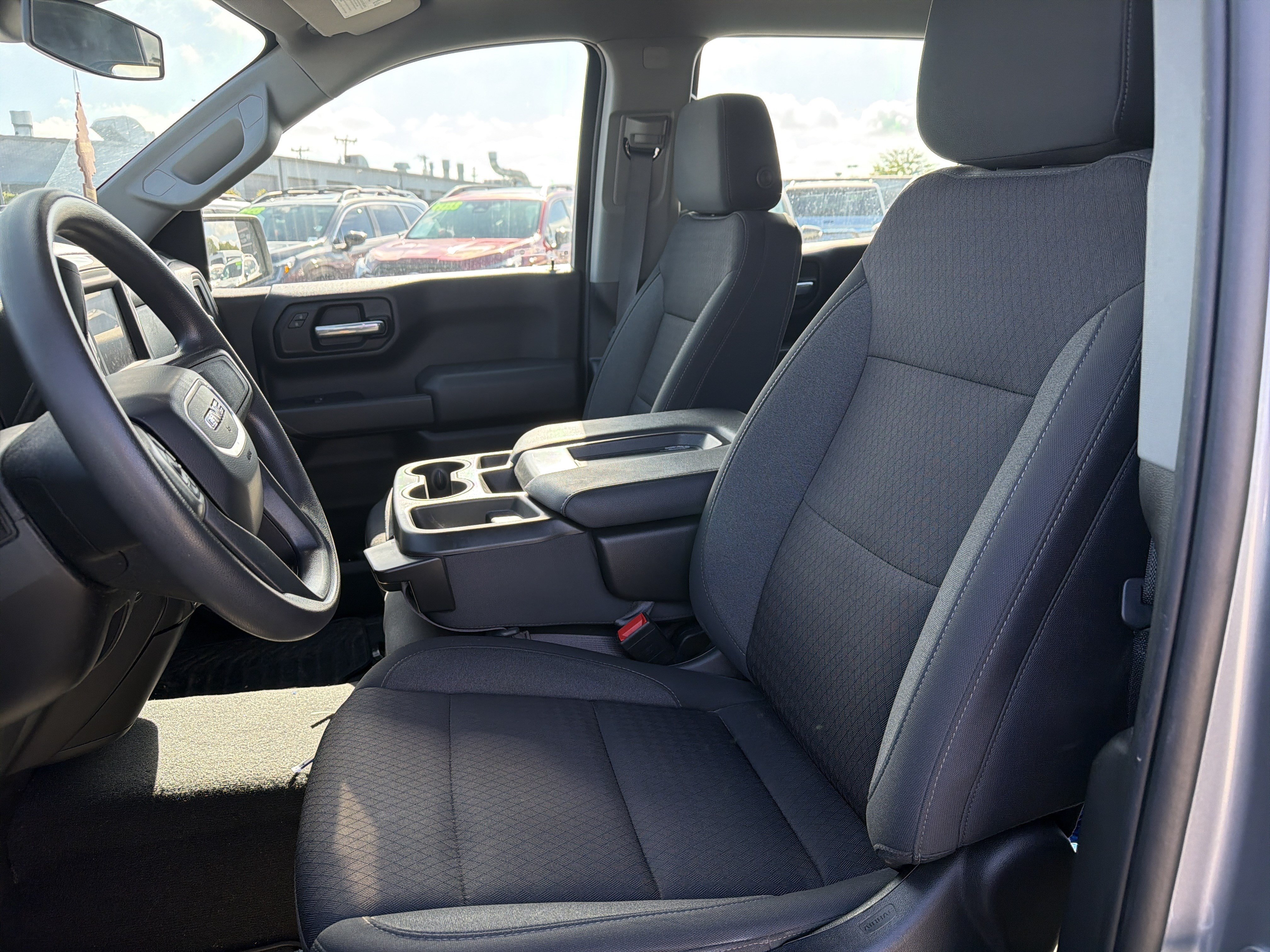 Used 2023 GMC Sierra 1500 Pro w/ Graphite Edition AWD/4WD image 10