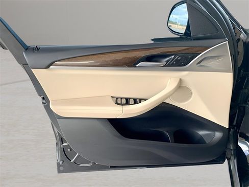 Used 2021 BMW X3 sDrive30i w/ Convenience Package image 11