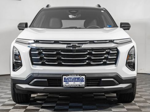 New 2026 Chevrolet Equinox LT w/ Convenience Package II image 2