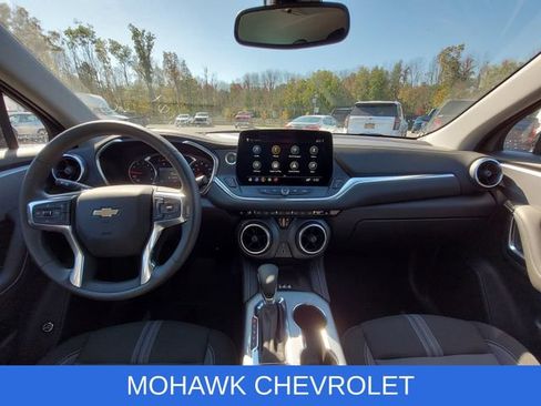 Used 2024 Chevrolet Blazer LT w/ Redline Edition AWD/4WD image 10