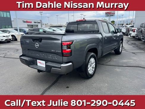 Used 2024 Nissan Frontier SV AWD/4WD image 11