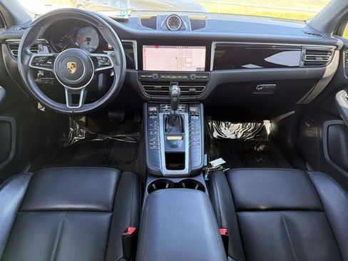 Used 2021 Porsche Macan S image 13