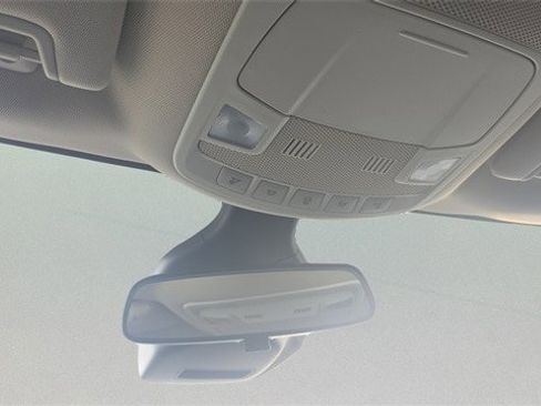 Certified 2022 Ford Edge SE image 30