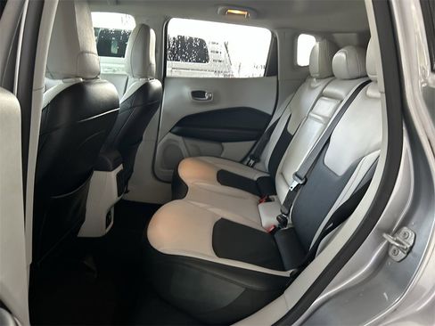Used 2020 Jeep Compass Limited image 35