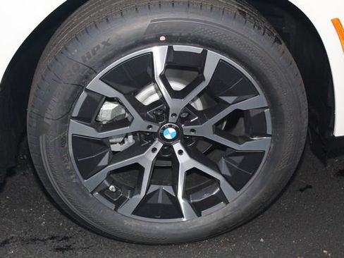 New 2026 BMW X3 xDrive30 w/ Premium Package image 11