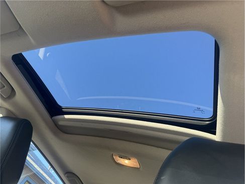 Used 2015 Honda Fit EX image 11