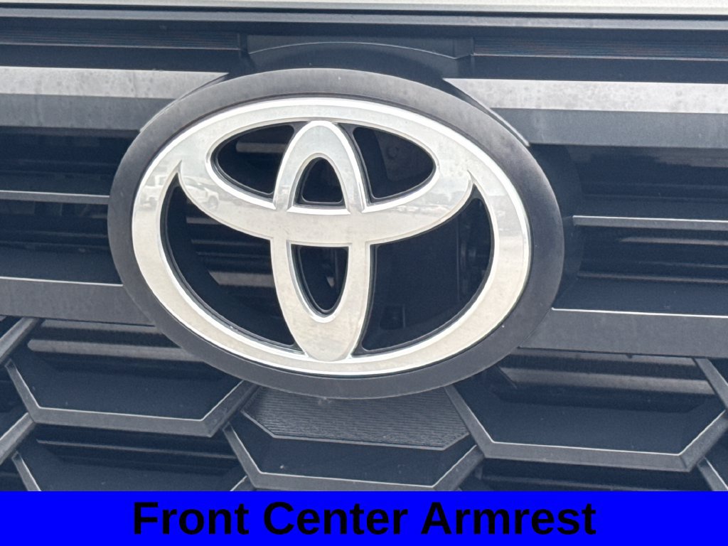 Used 2025 Toyota Tacoma TRD Off-Road AWD/4WD image 16