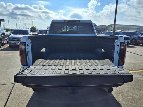 Used 2026 GMC Sierra 2500 AT4X AWD/4WD image 29