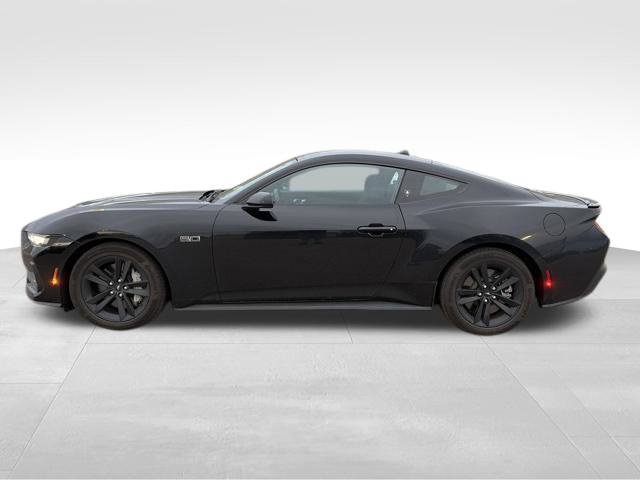 Used 2024 Ford Mustang GT RWD image 6