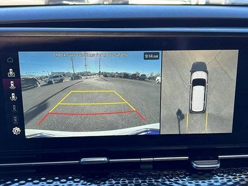 Used 2023 Kia Carnival SX Prestige image 24