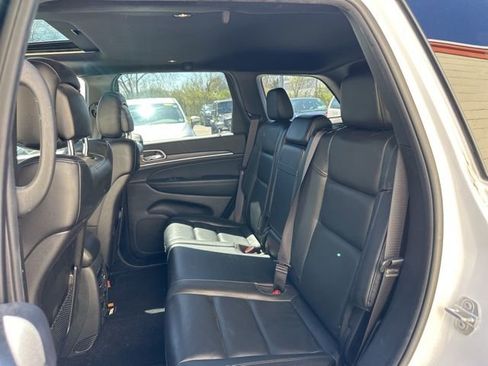 Used 2021 Jeep Grand Cherokee Limited image 18