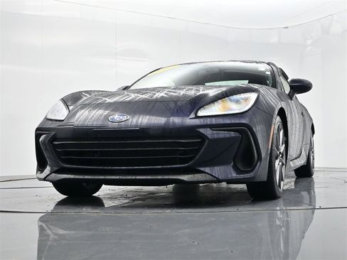 Used 2025 Subaru BRZ Limited image 33