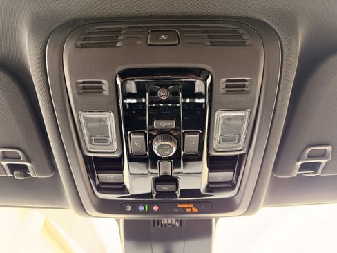 New 2026 GMC Yukon AT4 w/ AT4 Premium Plus Package image 22