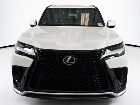 Used 2024 Lexus LX 600 F Sport AWD/4WD image 2