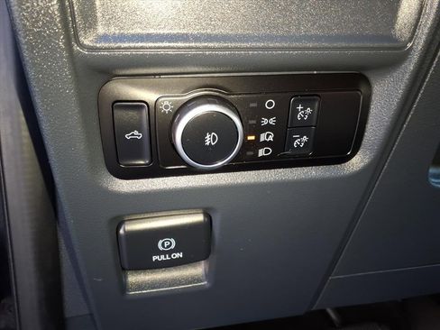 Used 2024 Ford F150 XLT w/ XLT Black Appearance Package image 18