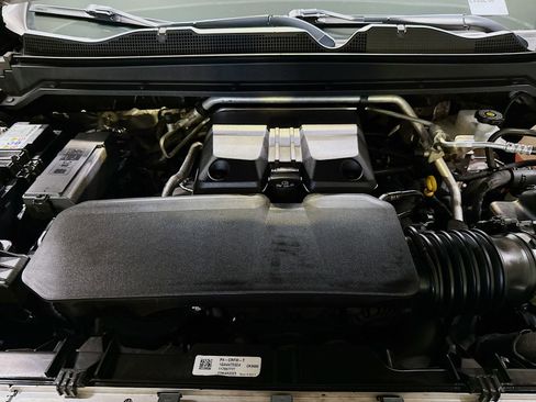 Used 2023 Chevrolet Colorado Trail Boss w/ LPO, Skid Plate Package AWD/4WD image 32