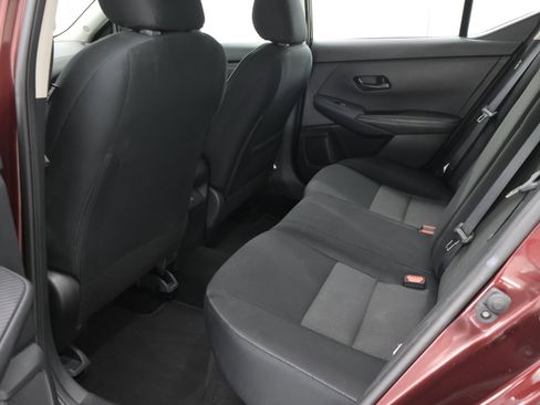 Used 2024 Nissan Sentra SV FWD image 32