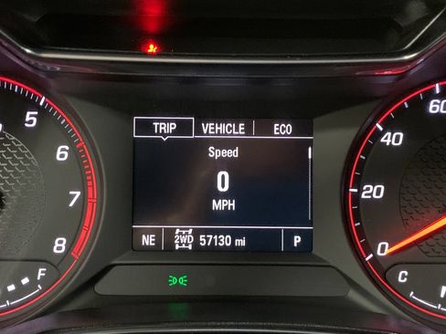 Used 2022 Chevrolet TrailBlazer RS AWD/4WD image 29