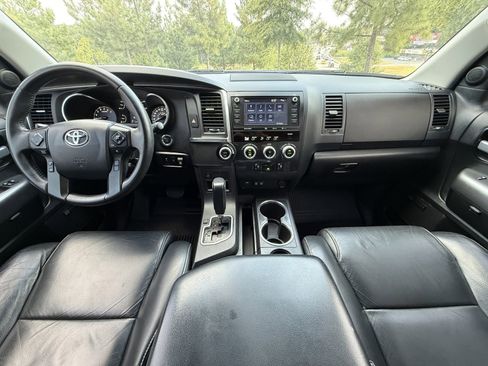 Used 2021 Toyota Sequoia Nightshade image 22
