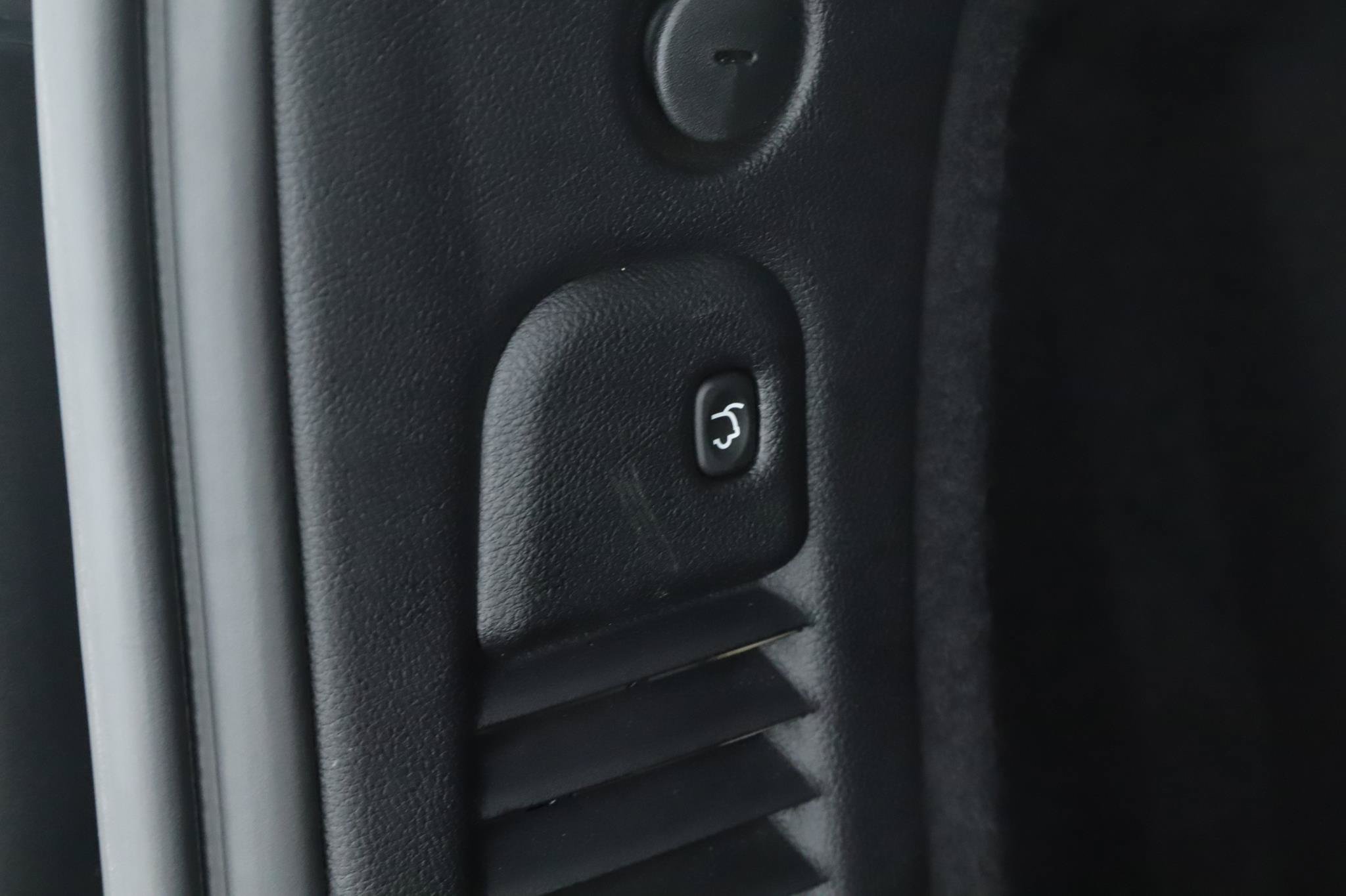 Used 2025 Dodge Durango GT AWD/4WD image 20