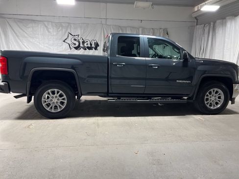 Used 2018 GMC Sierra 1500 SLE w/ Suspension Package, Off-Road AWD/4WD image 8